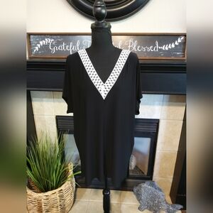 Chaus Black Top with White Detailing